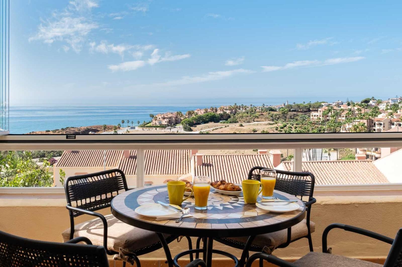 Family & Mijas Costa & Fuengirola By Alfresco