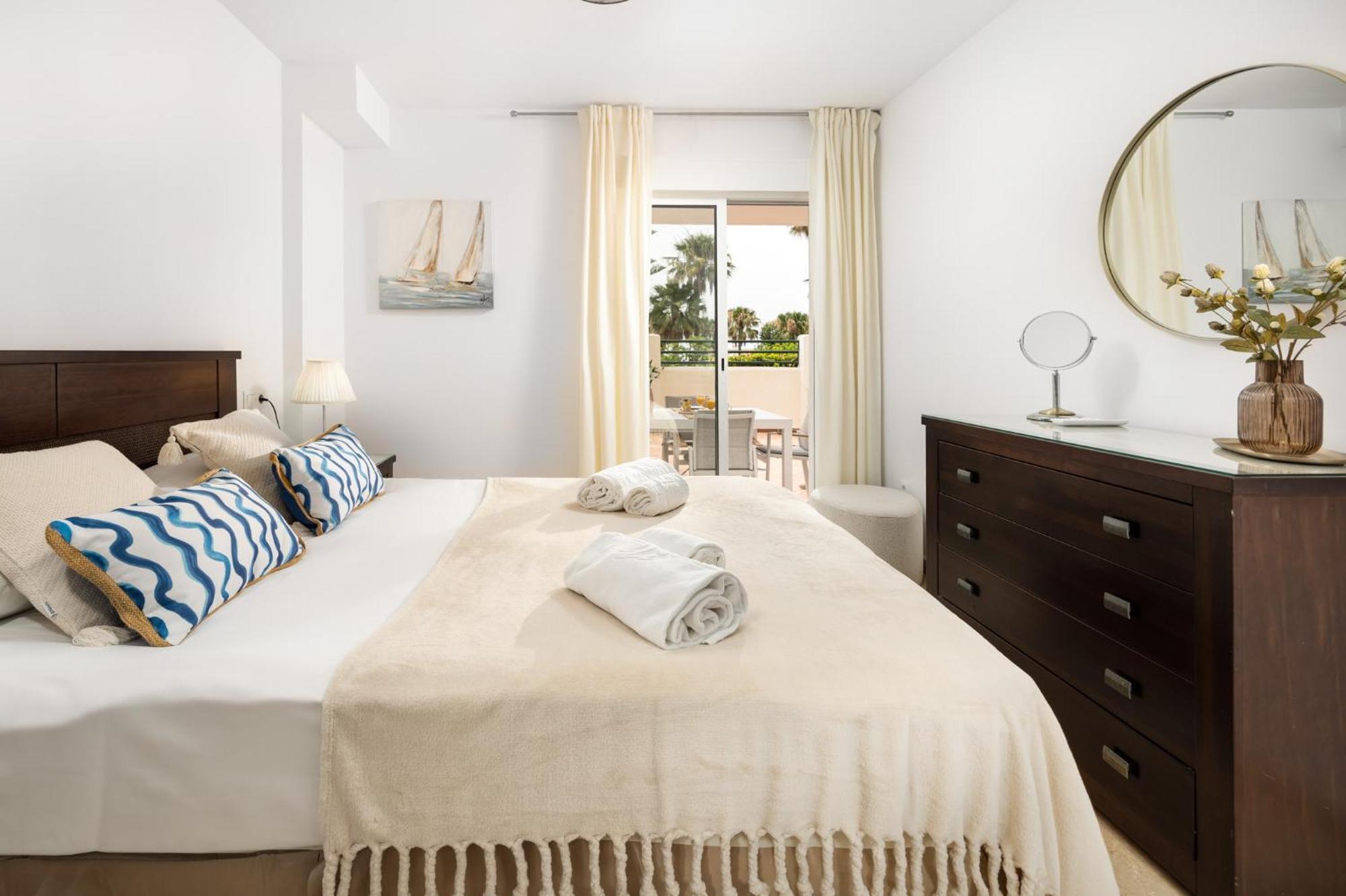 Family & Mijas Costa & Fuengirola By Alfresco *