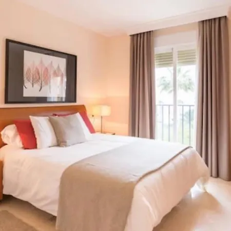 Family & Beach Apartments Mijas Costa & Fuengirola By Alfresco Stays El Faro Esterno foto