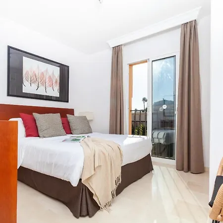 Family & Beach Apartments Mijas Costa & Fuengirola By Alfresco Stays El Faro Esterno foto