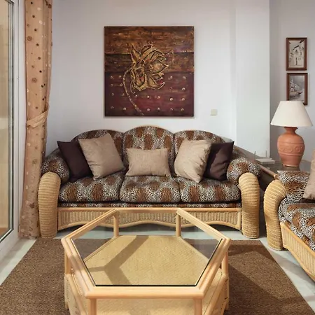 Family & Beach Apartments Mijas Costa & Fuengirola By Alfresco Stays El Faro Esterno foto