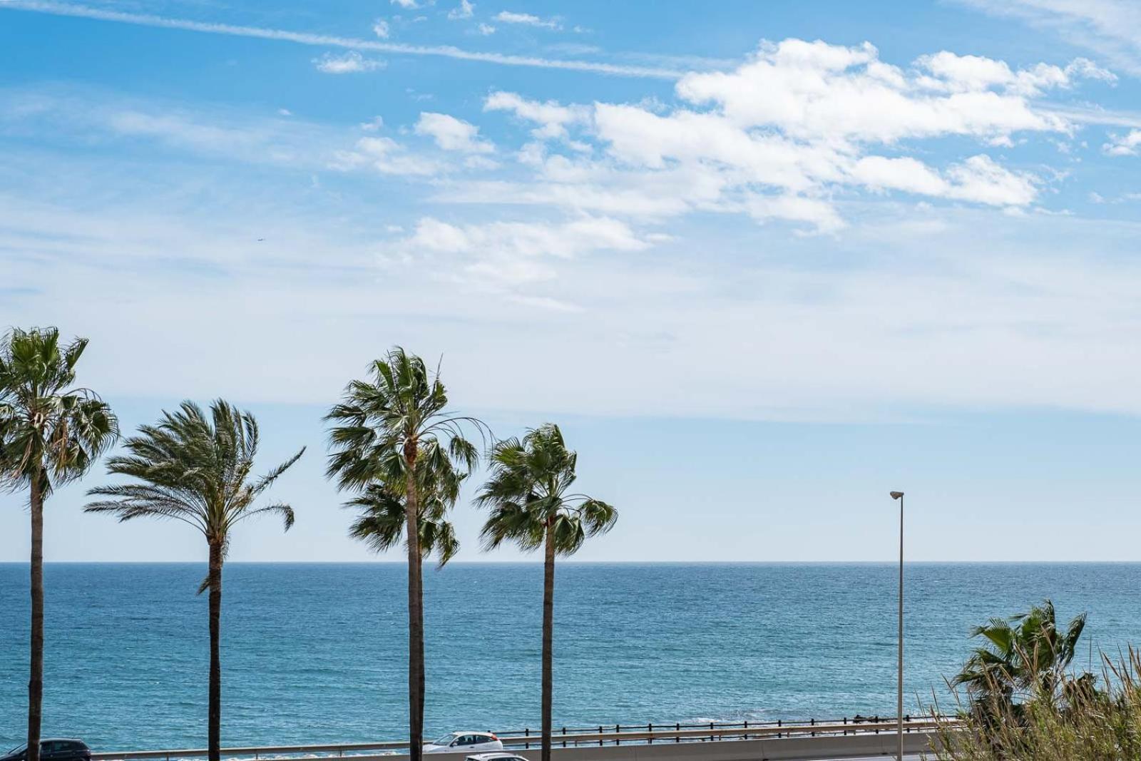 Family & Mijas Costa & Fuengirola By Alfresco Apartamento
